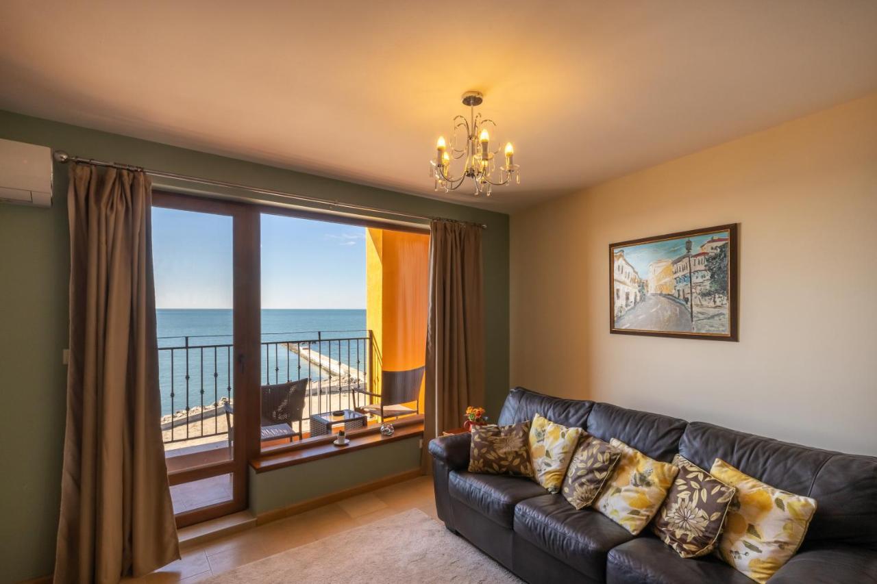 Supreme Beach Apartments บัลชิค ภายนอก รูปภาพ